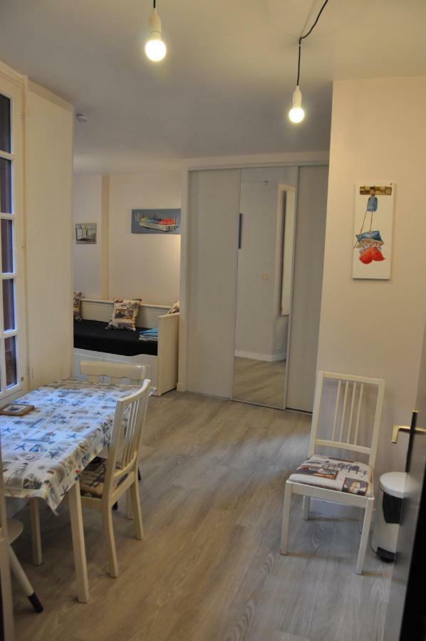 La Bertaudiere Apartment Saint-Malo Exterior photo